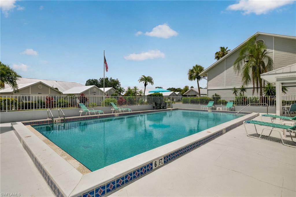 VILLAGE OF INDIAN CREEK - Residential