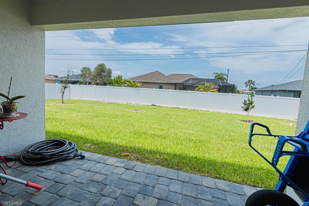 CAPE CORAL - Residential