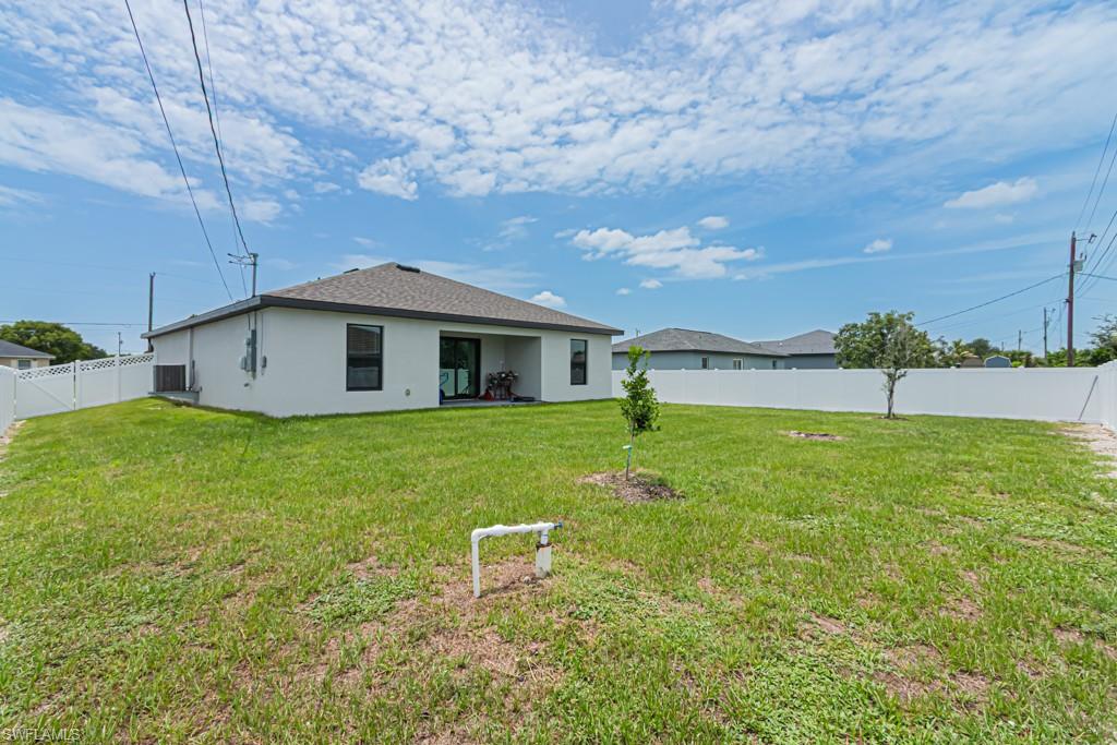 CAPE CORAL - Residential