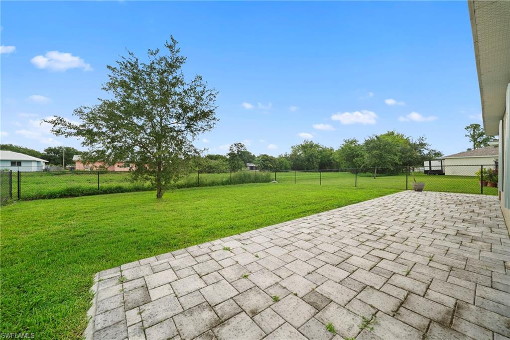 CALOOSA LAKES - Residential Lease