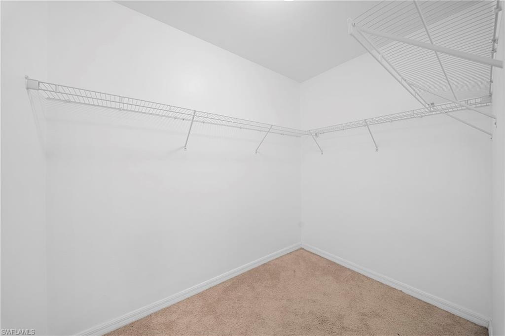 CALOOSA LAKES - Residential Lease