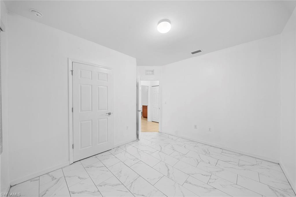 CALOOSA LAKES - Residential Lease