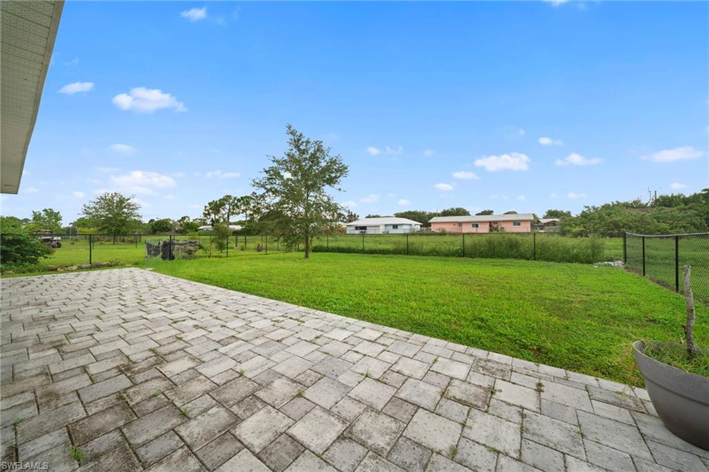CALOOSA LAKES - Residential Lease