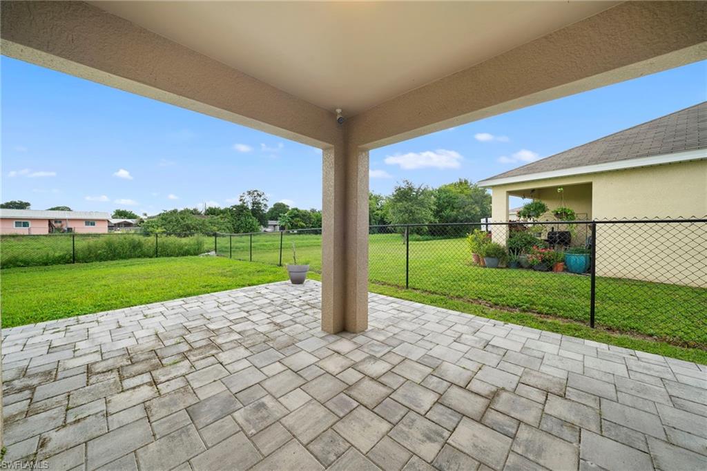 CALOOSA LAKES - Residential Lease