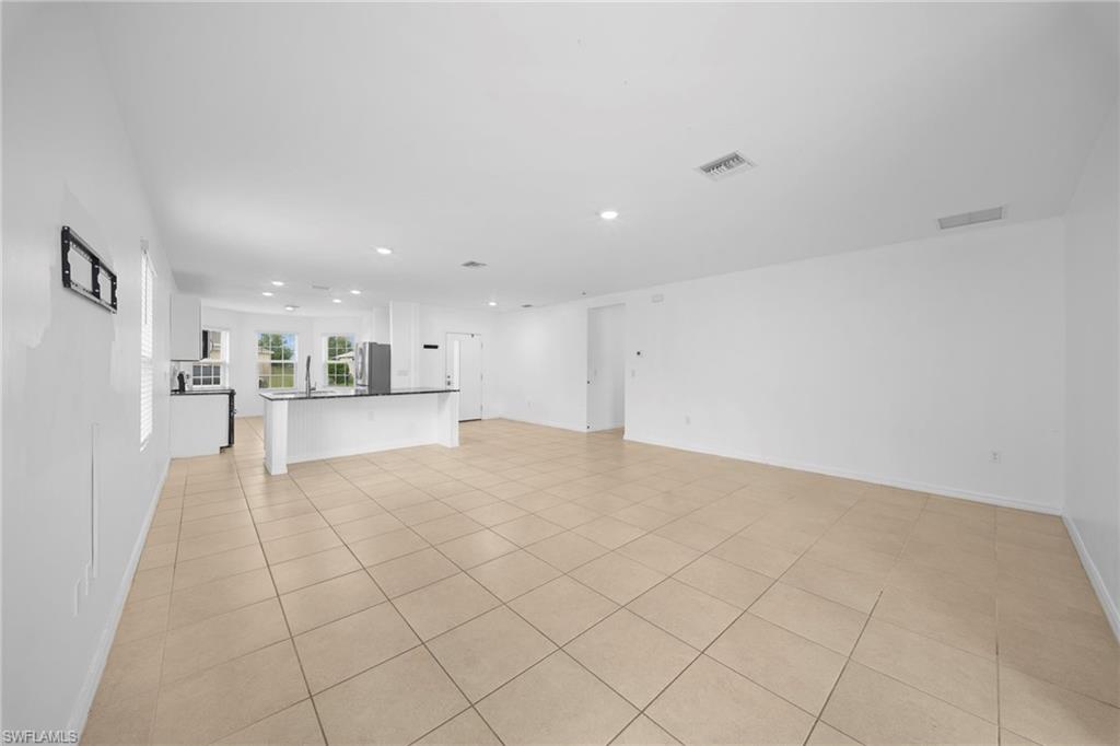 CALOOSA LAKES - Residential Lease
