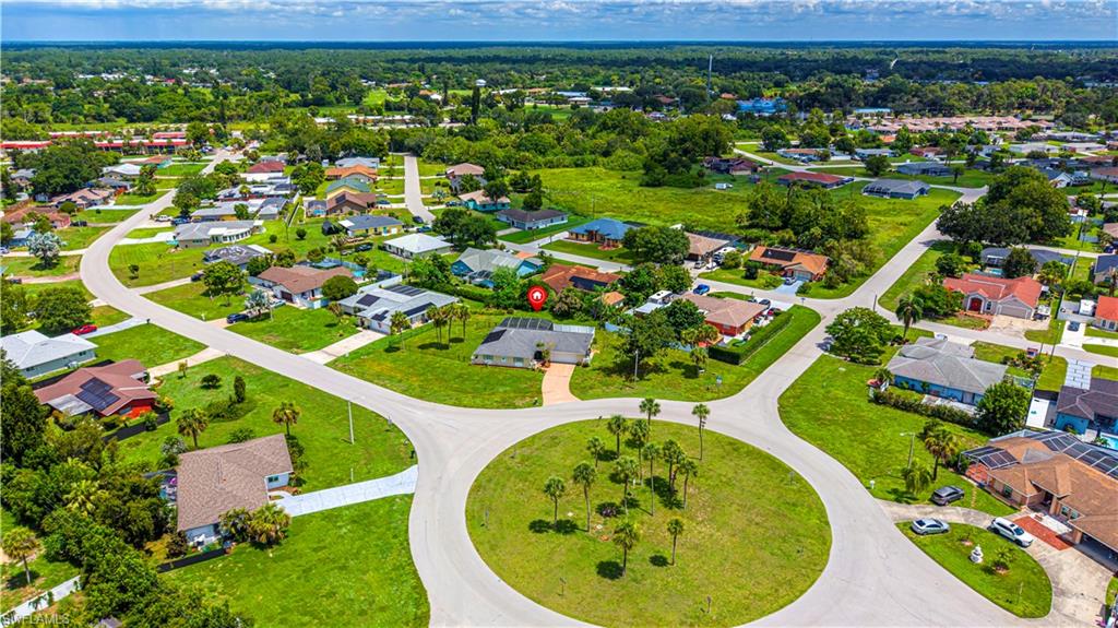 COUNTRY CLUB ESTATES - Residential