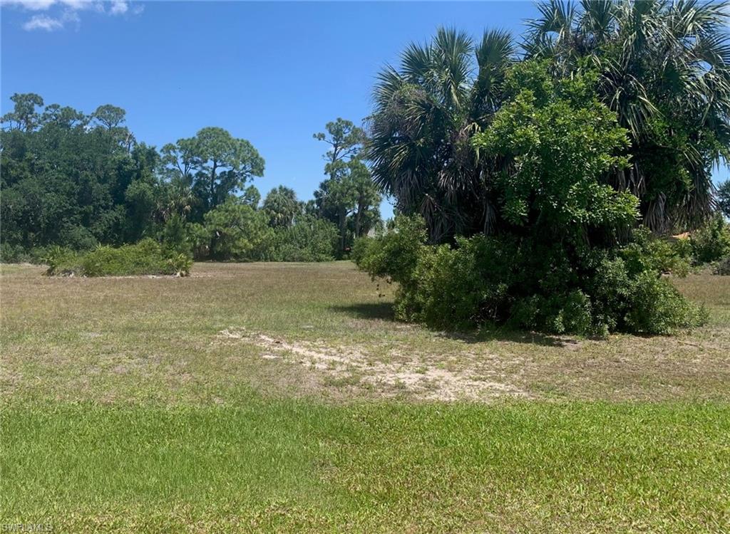 BURNT STORE LAKES - Land