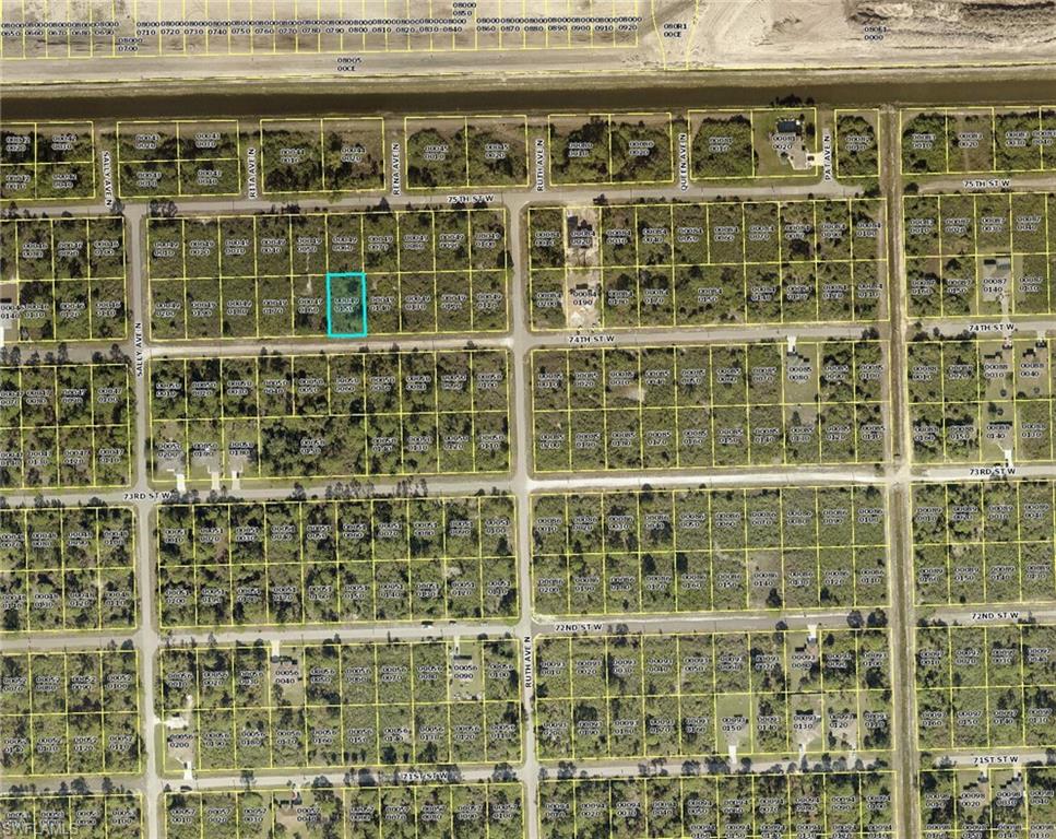 LEHIGH ACRES - Land