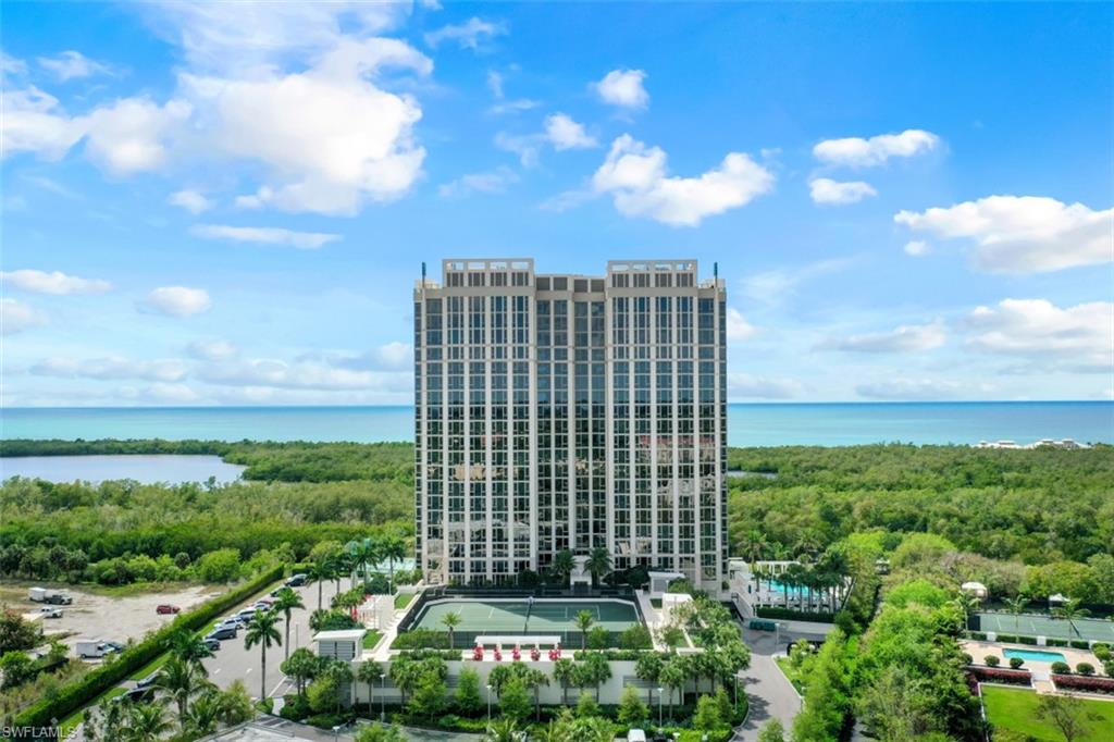 MYSTIQUE - Residential