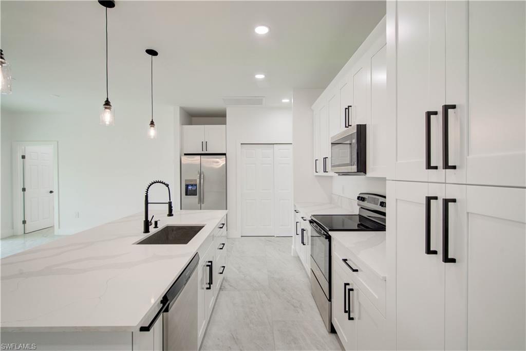 LEHIGH ESTATES - Residential