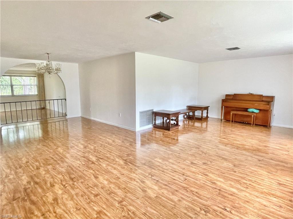 ENGLESIDE LANES SUBD - Residential