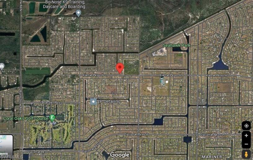 CAPE CORAL - Land