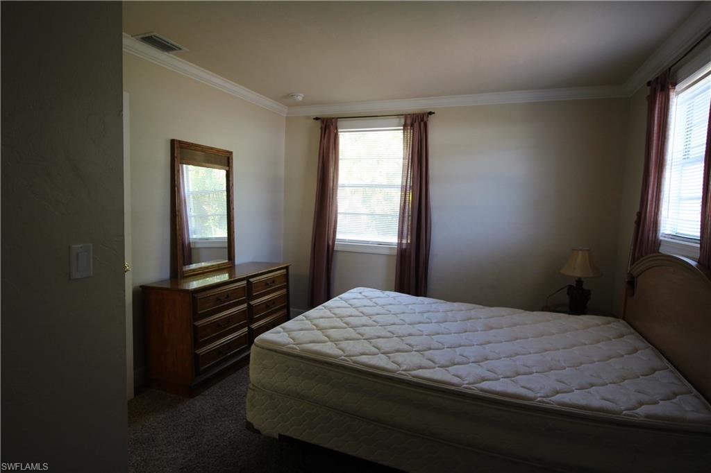 NAPLES PARK - Residential