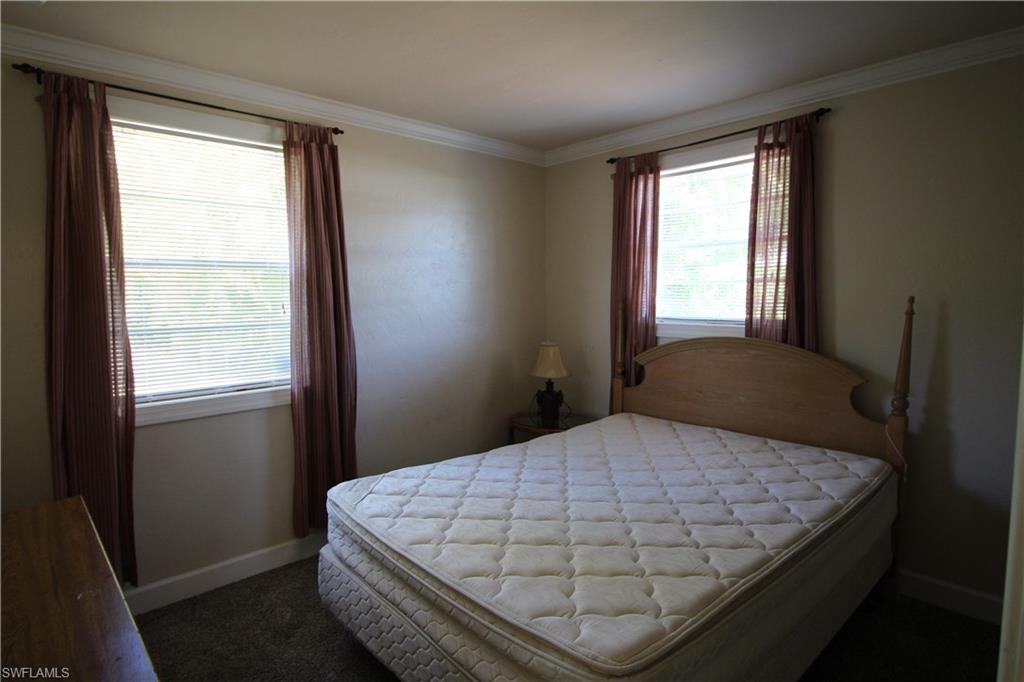 NAPLES PARK - Residential