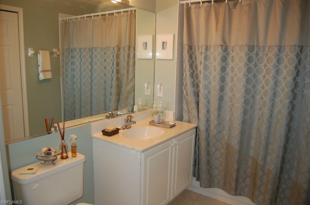 GARDEN LAKES - Residential