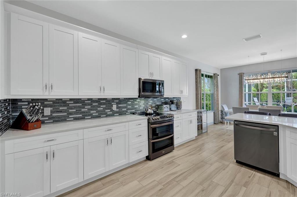 CYPRESS COVE - Residential Lease