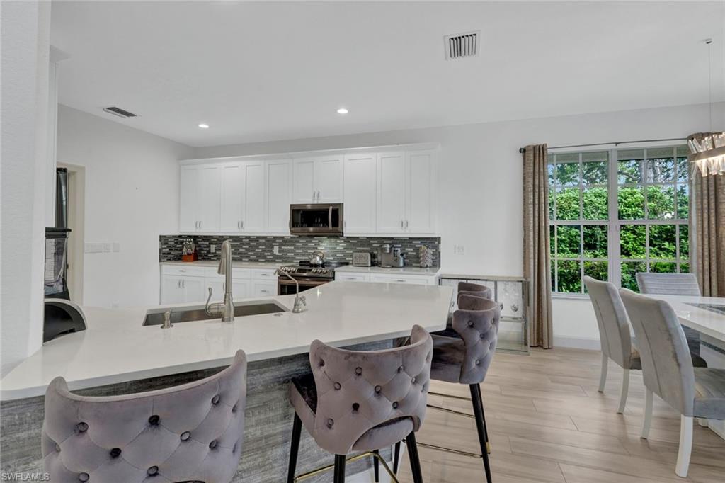 CYPRESS COVE - Residential Lease