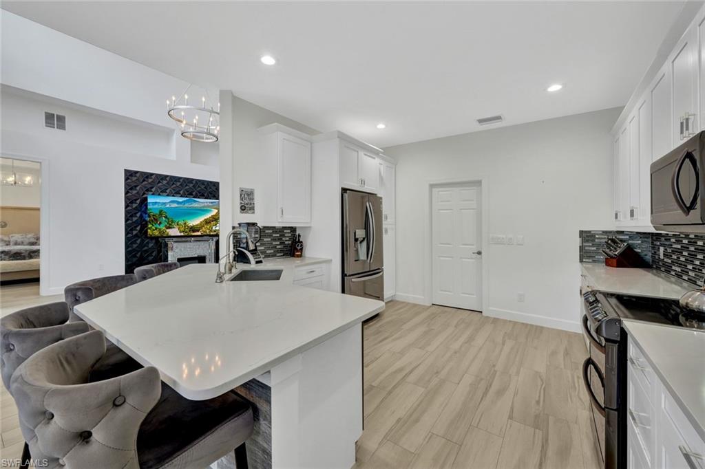 CYPRESS COVE - Residential Lease