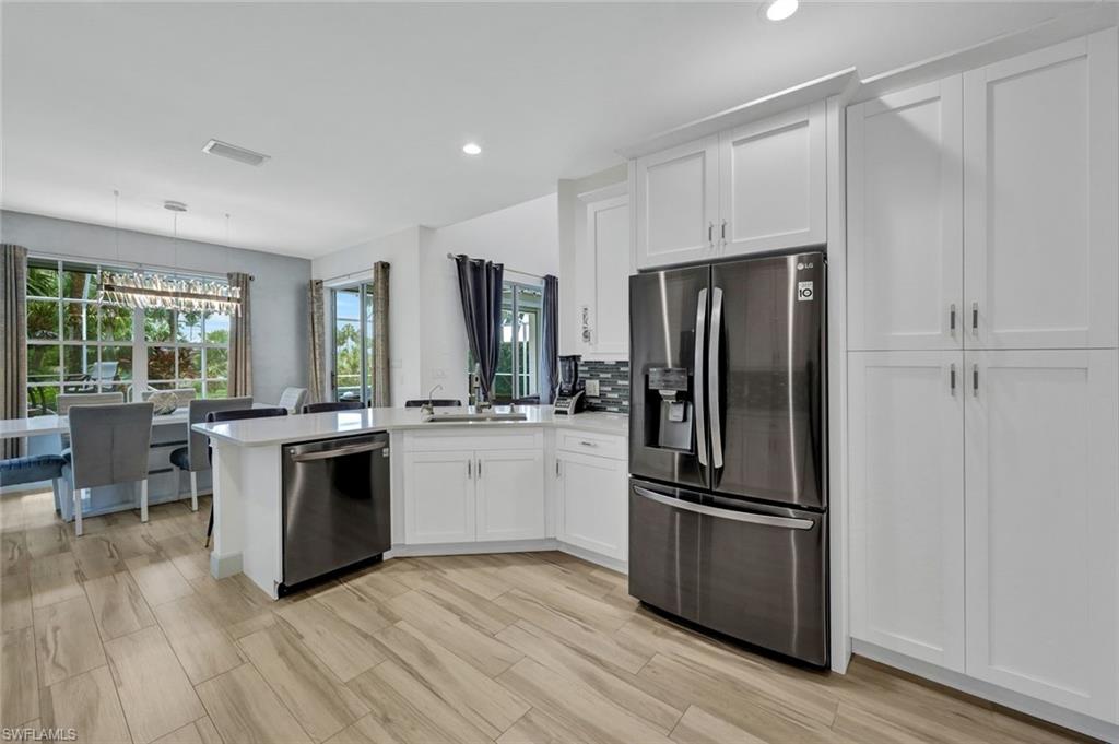 CYPRESS COVE - Residential Lease