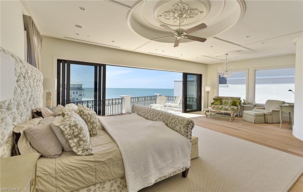 BAREFOOT BEACH - Residential
