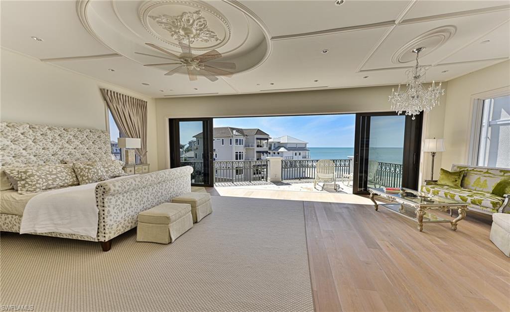 BAREFOOT BEACH - Residential