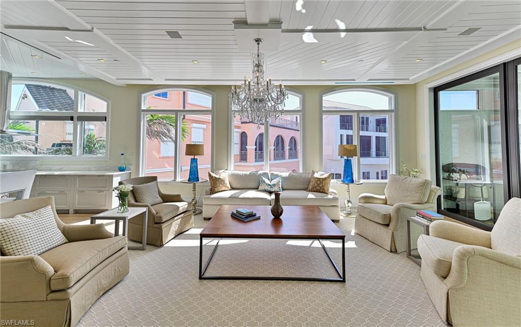 BAREFOOT BEACH - Residential