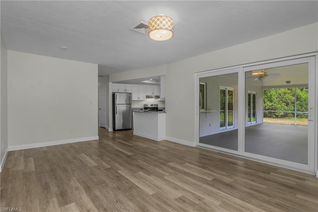 GOLDEN GATE CITY - Residential