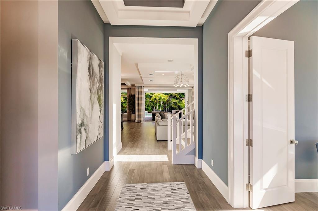 WINDWARD ISLE - Residential