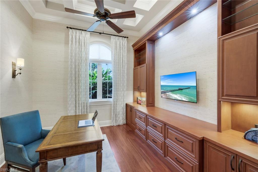 ESTATES AT GREY OAKS - Residential
