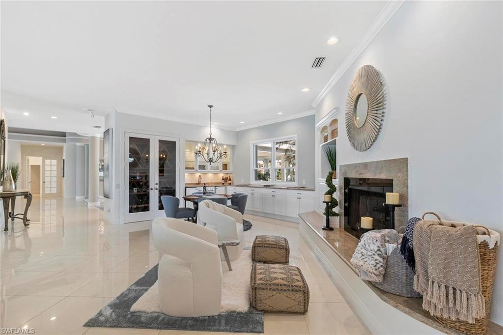 MARCO ISLAND - Residential