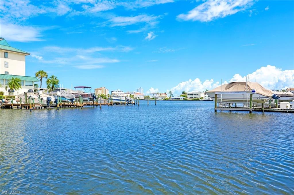 REGATTA - Residential Lease