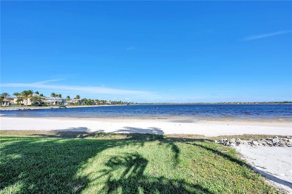 SOUTH SHORE ESTATES - Residential