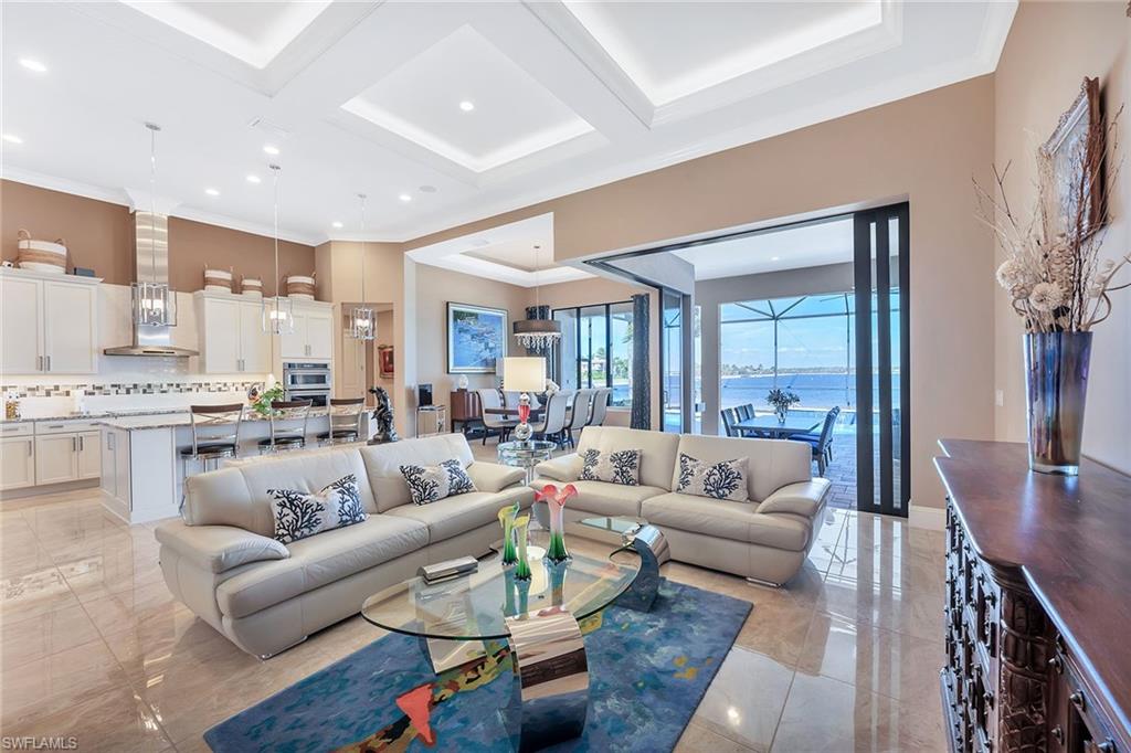 SOUTH SHORE ESTATES - Residential