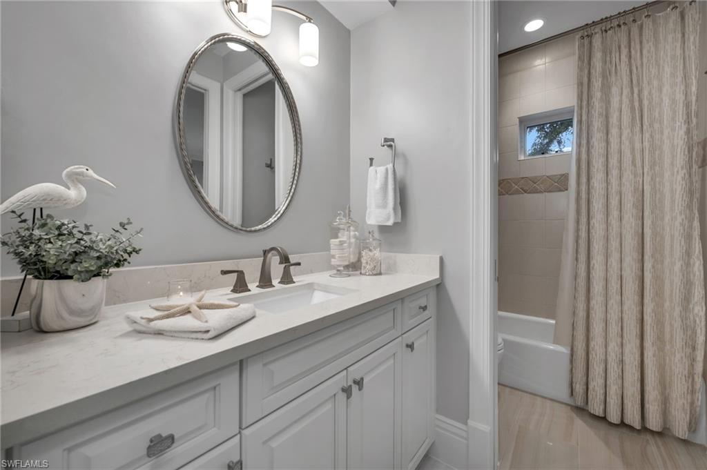 ESTATES AT GREY OAKS - Residential