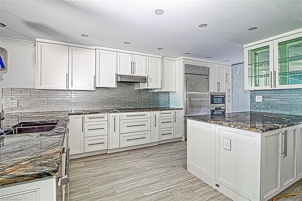 ATRIUM CONDO - Residential