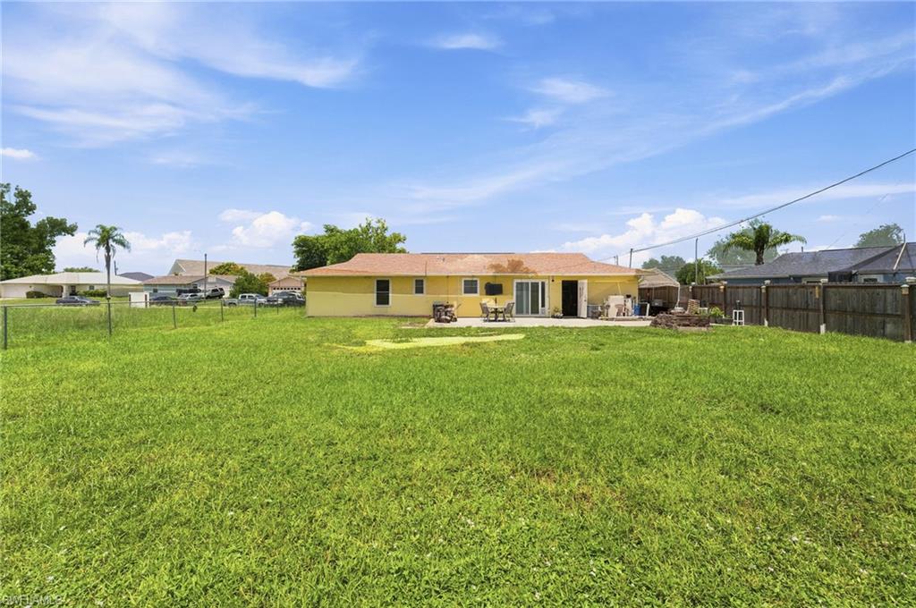 CAPE CORAL - Residential