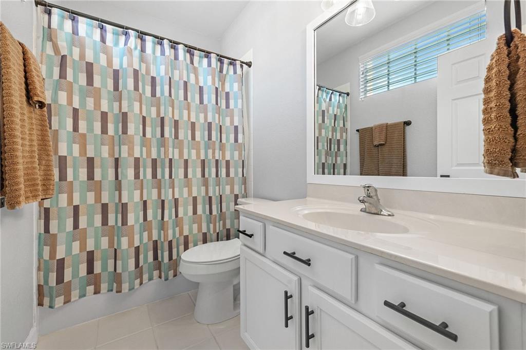 SAIL HARBOUR - Residential