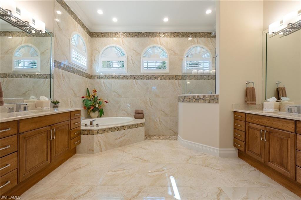 ROYAL PALM GOLF ESTATES - Residential