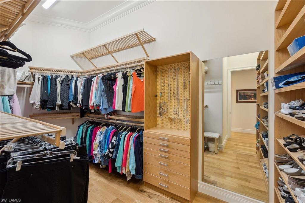 ROYAL PALM GOLF ESTATES - Residential