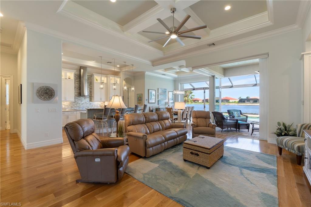 ROYAL PALM GOLF ESTATES - Residential