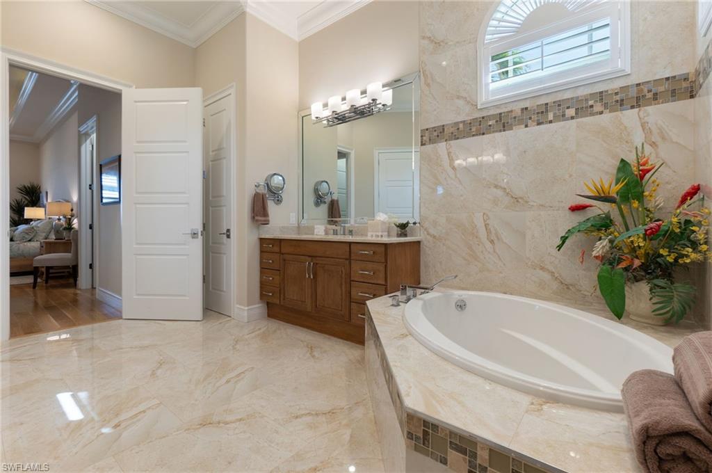 ROYAL PALM GOLF ESTATES - Residential