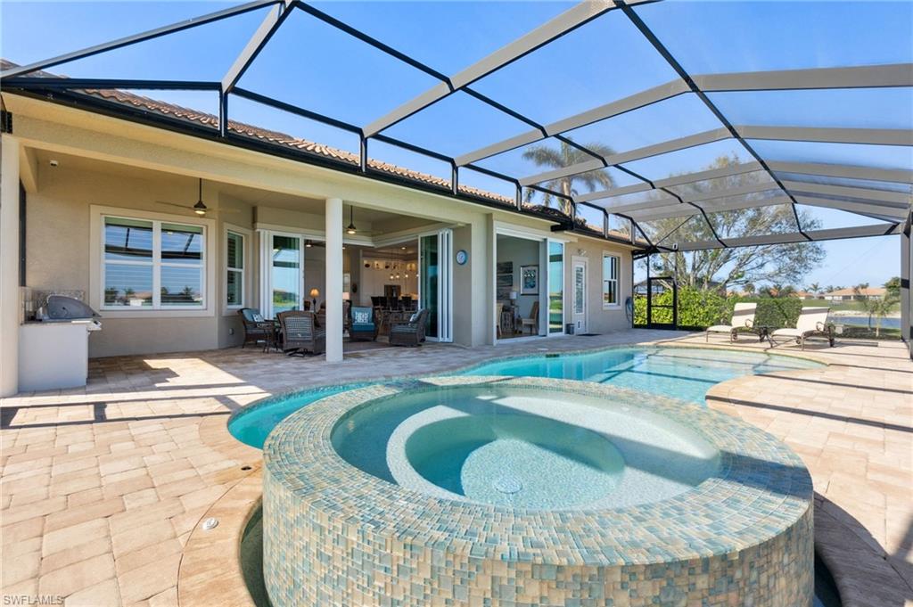 ROYAL PALM GOLF ESTATES - Residential