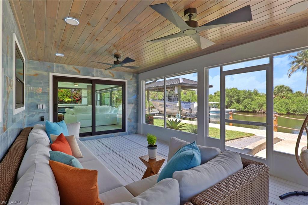 KNIGHTS BOKEELIA ISLE - Residential