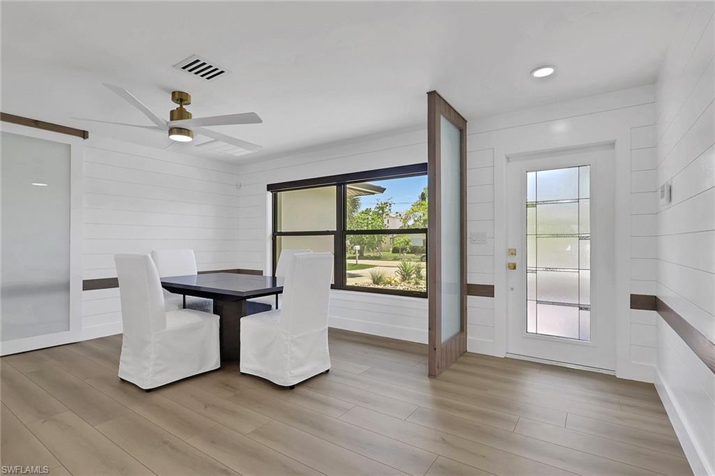 KNIGHTS BOKEELIA ISLE - Residential