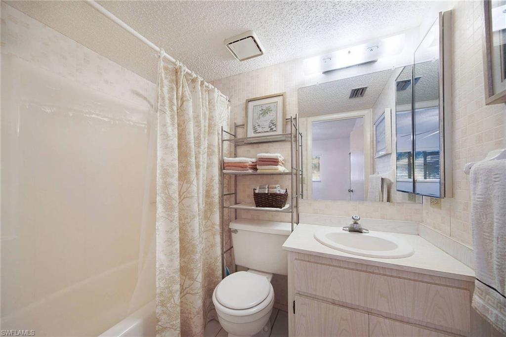 RENDEZVOUS CONDO - Residential
