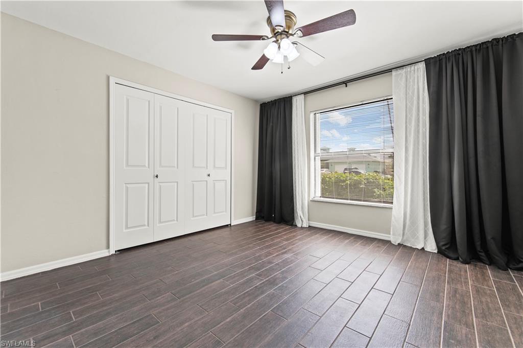 SAN CARLOS PARK - Residential