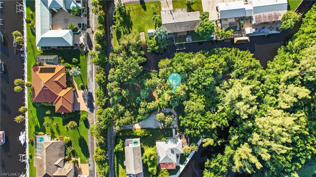 NORTH FORT MYERS - Land