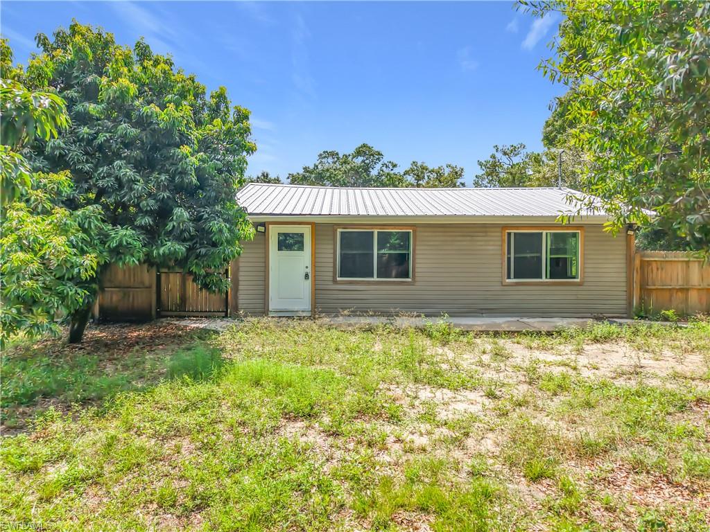 NORTH FORT MYERS - Residential