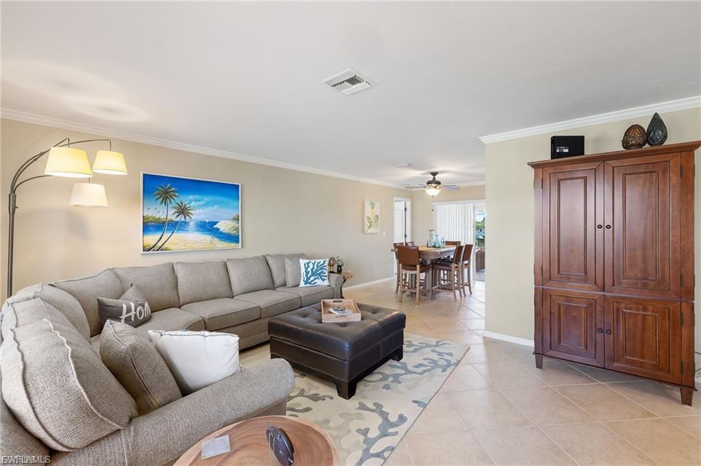 CAPE CORAL - Residential Lease