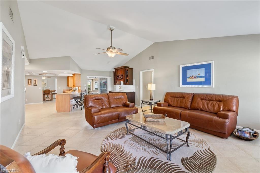 CAPE CORAL - Residential Lease